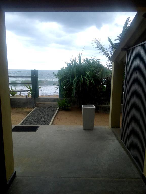Beach Arthur Villa Galle Exterior photo